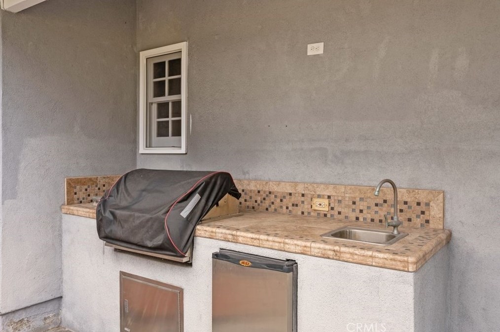 1224 Orange Grv Ave, Orange CA 92867-7027 exterior