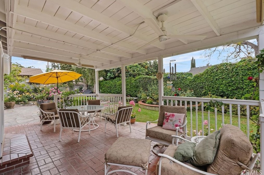 1224 Orange Grv Ave, Orange CA 92867-7027 exterior