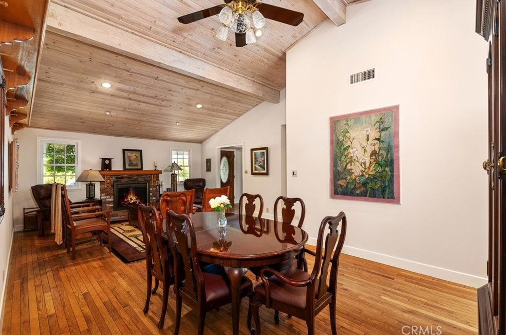 1224 Orange Grv Ave, Orange CA 92867-7027 exterior