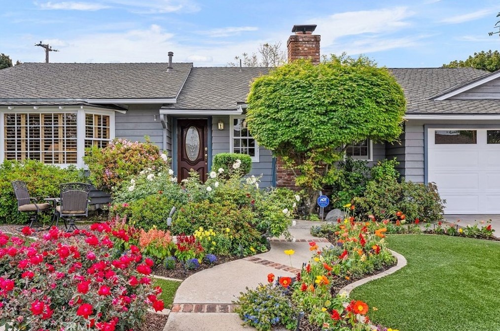 1224 Orange Grv Ave, Orange CA 92867-7027 exterior