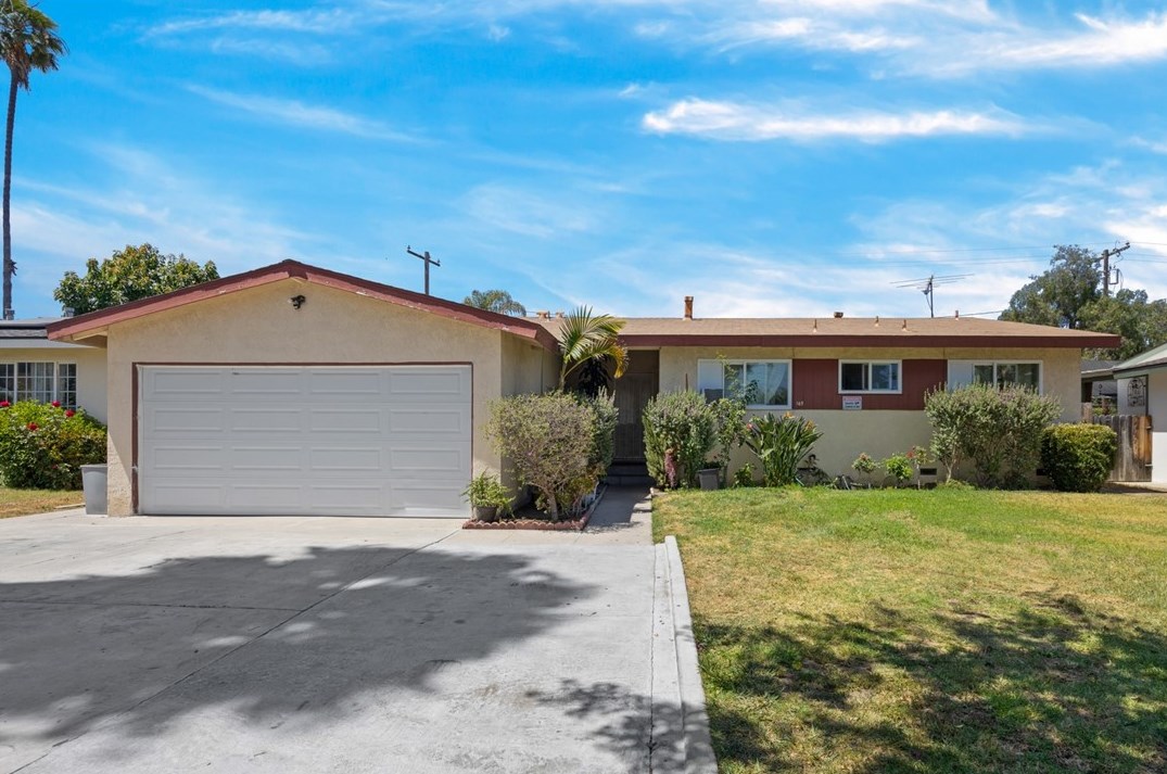 145 W Margate Dr, Anaheim, CA 92805