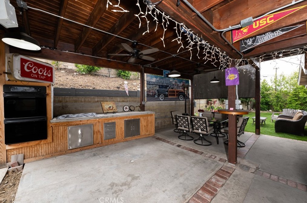 15757 Creswick Dr, La Mirada CA  90638-1504 exterior