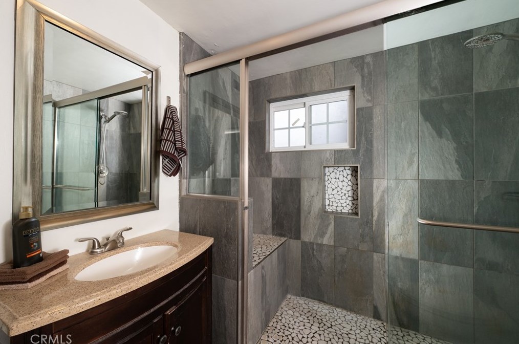 15757 Creswick Dr, La Mirada CA  90638-1504 exterior