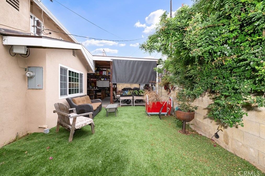 15757 Creswick Dr, La Mirada CA  90638-1504 exterior