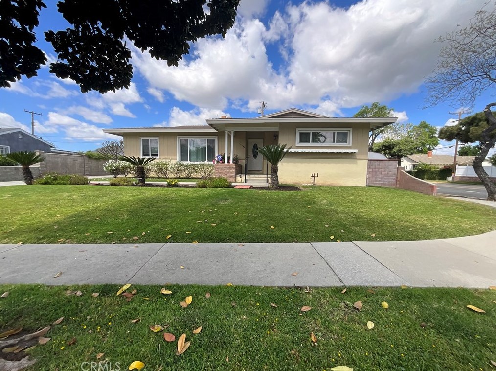 10303 Tigrina Ave, Whittier, CA 90603-2639