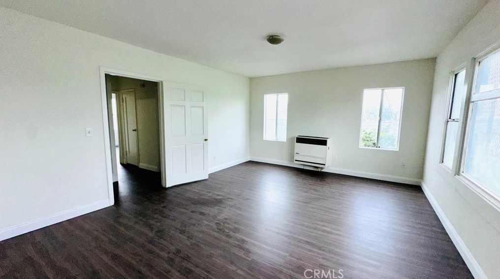930 11th St, Long Beach CA  90813-3577 exterior
