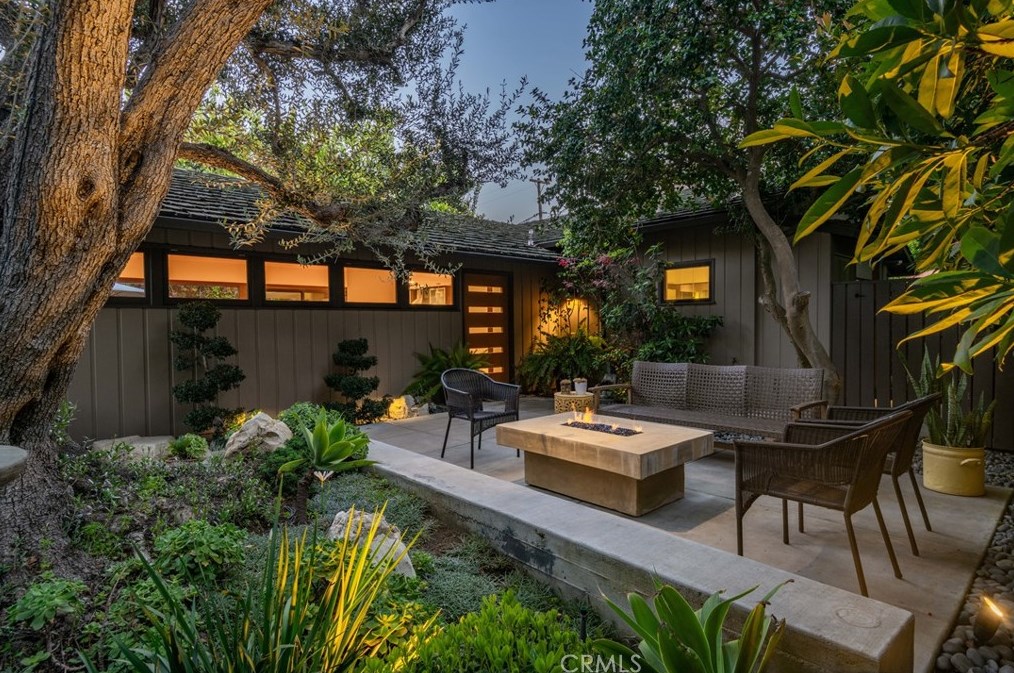 5460 E Las Lomas St, Long Beach, CA 90815