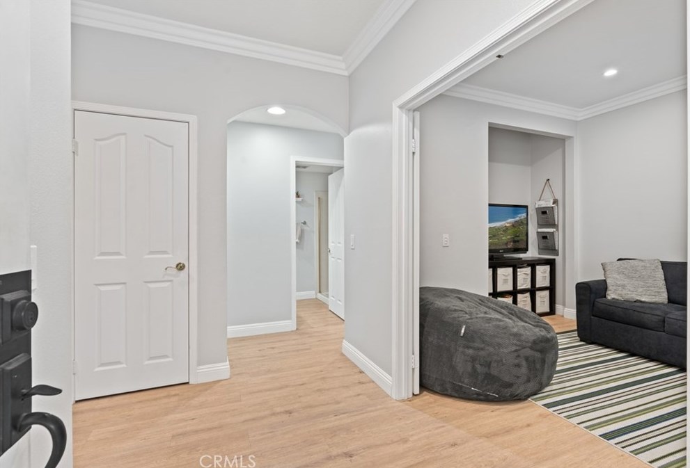 24312 Briones Dr, Laguna Beach, CA 92677
