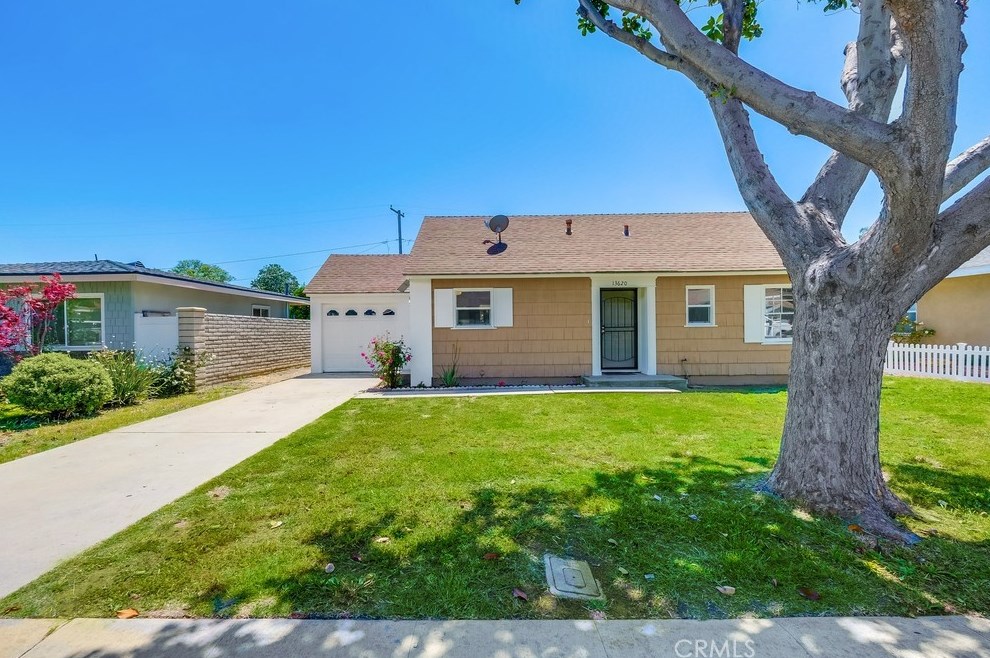 13620 Chestnut St, Whittier, CA 90605