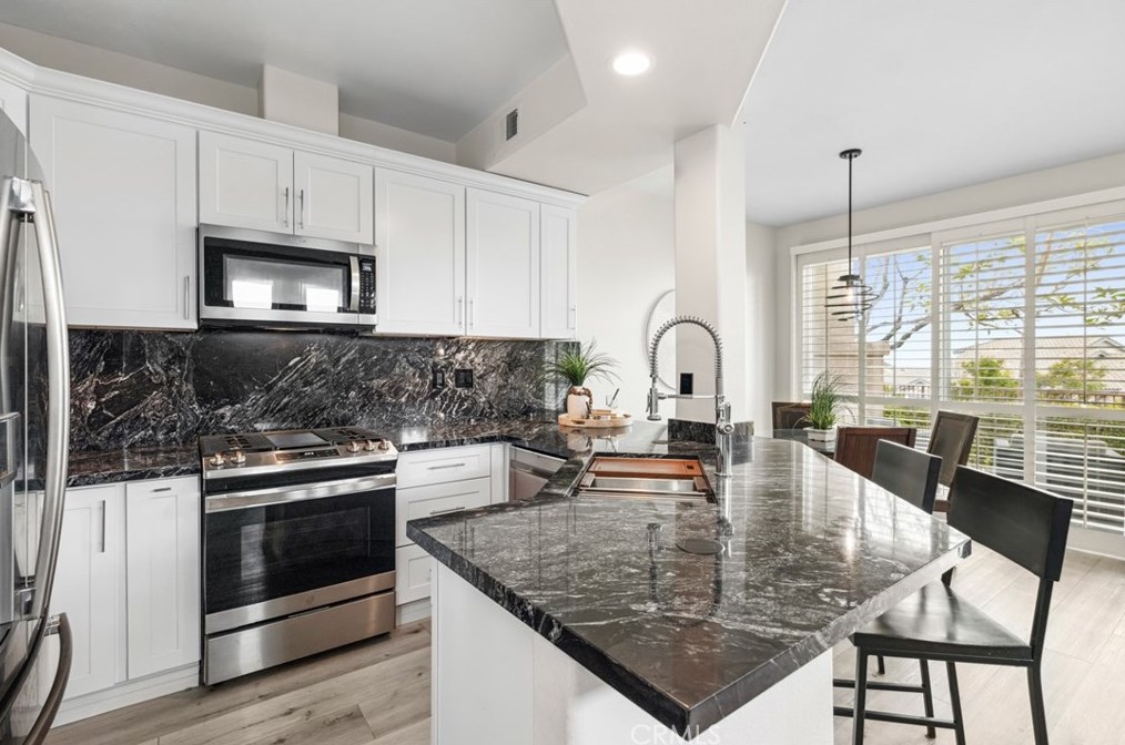 1017 Gibraltar Ave, Anaheim CA  92808-1574 exterior