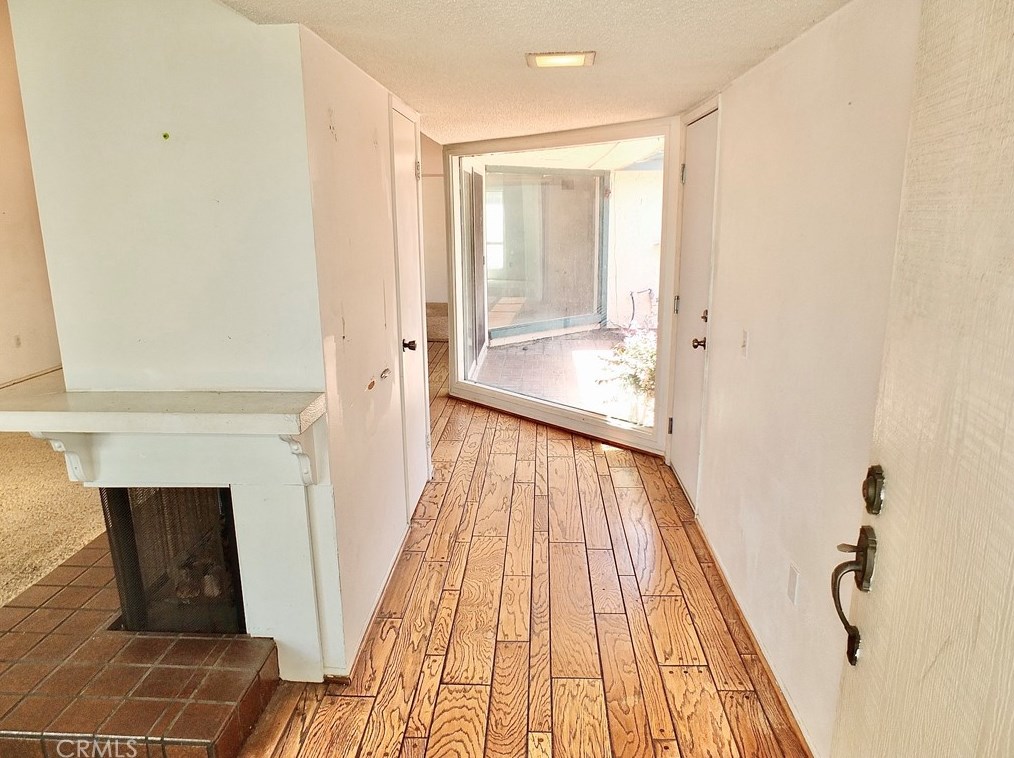 6938 Almondine Dr, Garden Grove, CA 92845-2955