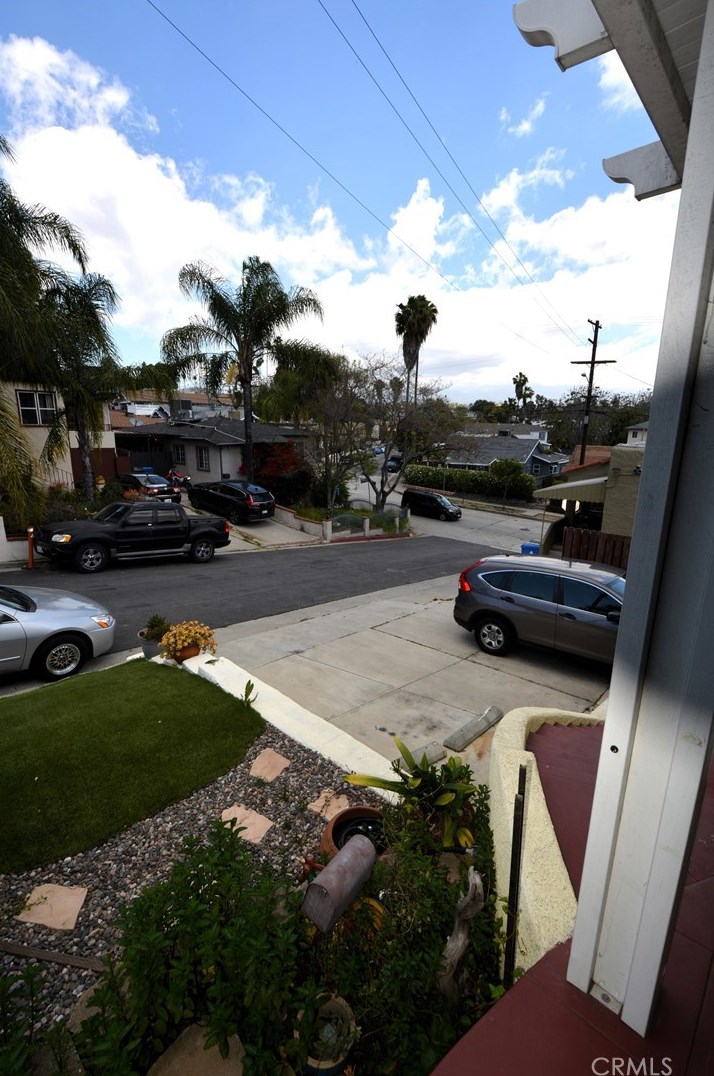 5116 Longfellow St, Los Angeles CA  90042-4522 exterior