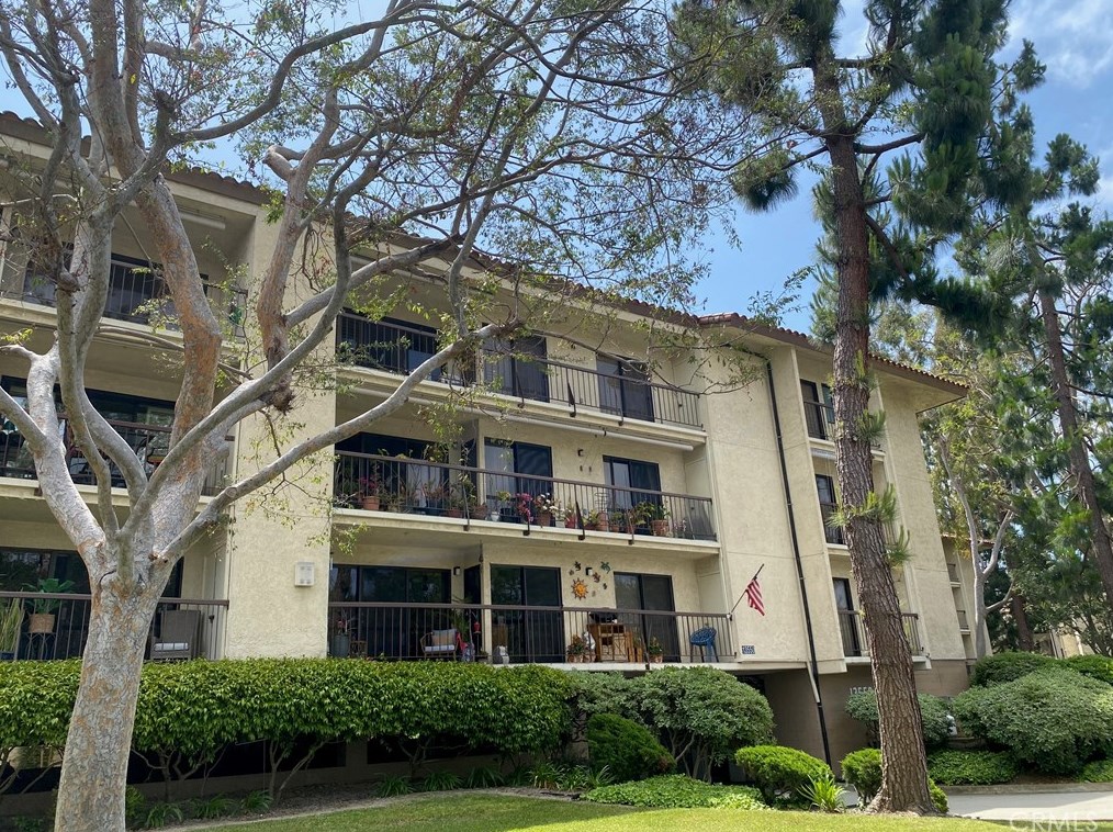 13550 Del Monte Dr #101b, Seal Beach, CA 90740