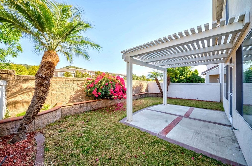 13616 Greenoak Ct, La Mirada CA  90638-6536 exterior