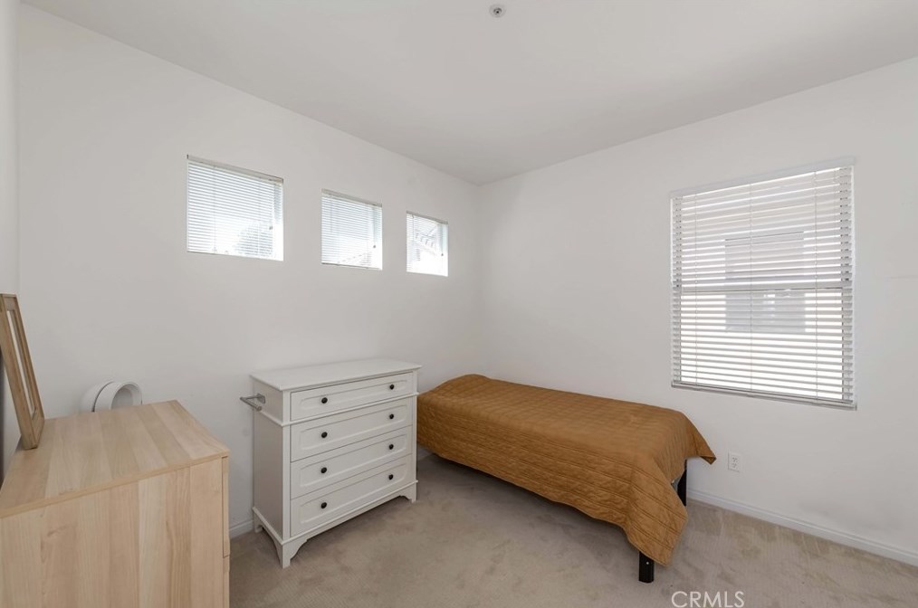 13616 Greenoak Ct, La Mirada CA  90638-6536 exterior