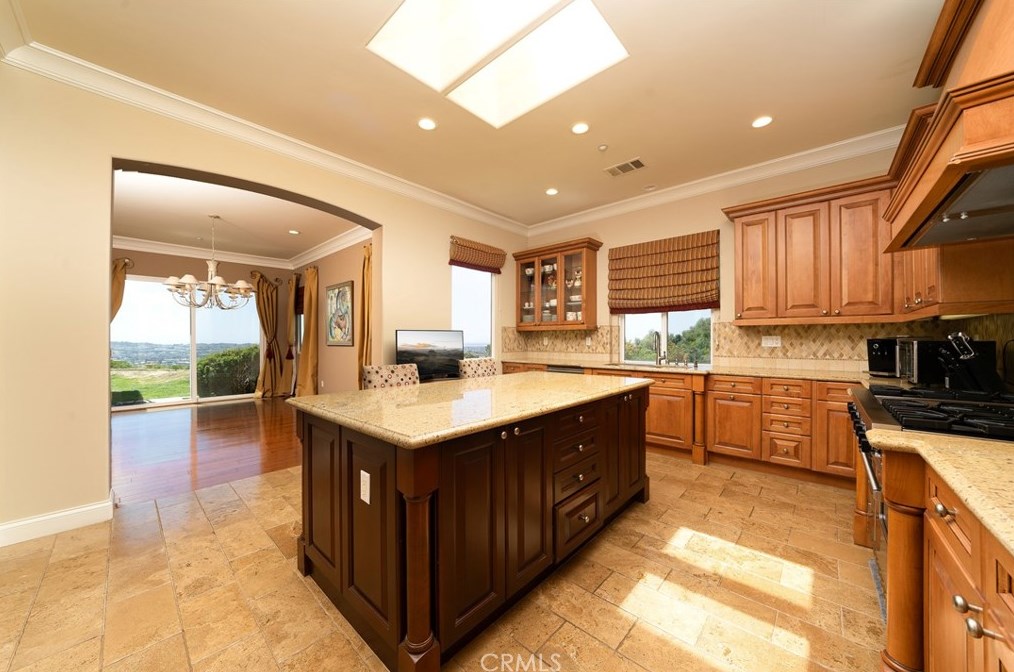 501 Dorothea Rd, La Habra CA 90631-8181 exterior