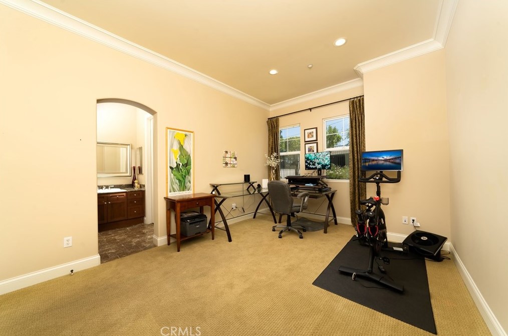 501 Dorothea Rd, La Habra CA 90631-8181 exterior