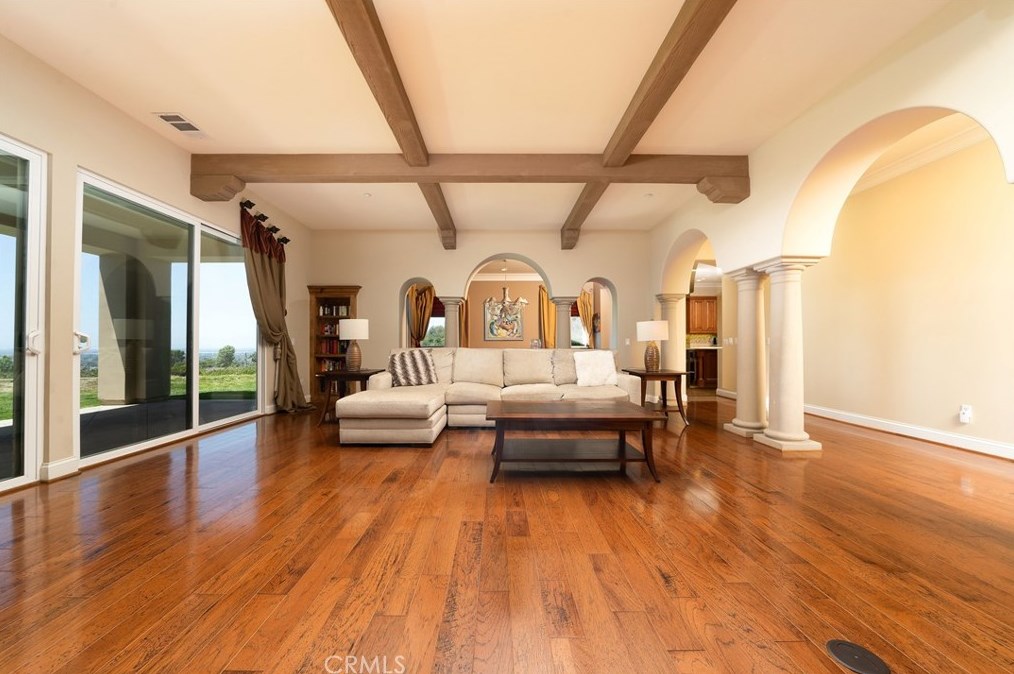 501 Dorothea Rd, La Habra CA 90631-8181 exterior