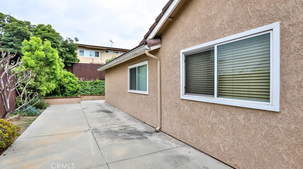 13732 Typee Way, Irvine CA  92620-3272 exterior