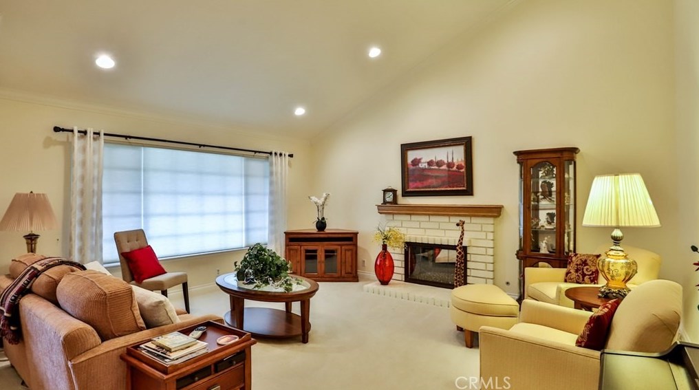13732 Typee Way, Irvine CA  92620-3272 exterior