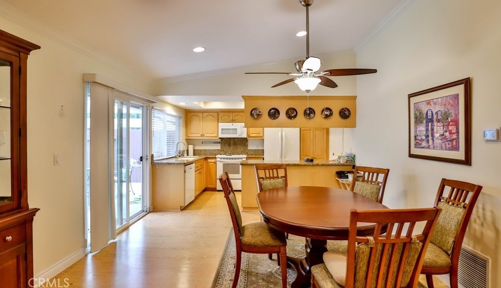 13732 Typee Way, Irvine CA  92620-3272 exterior
