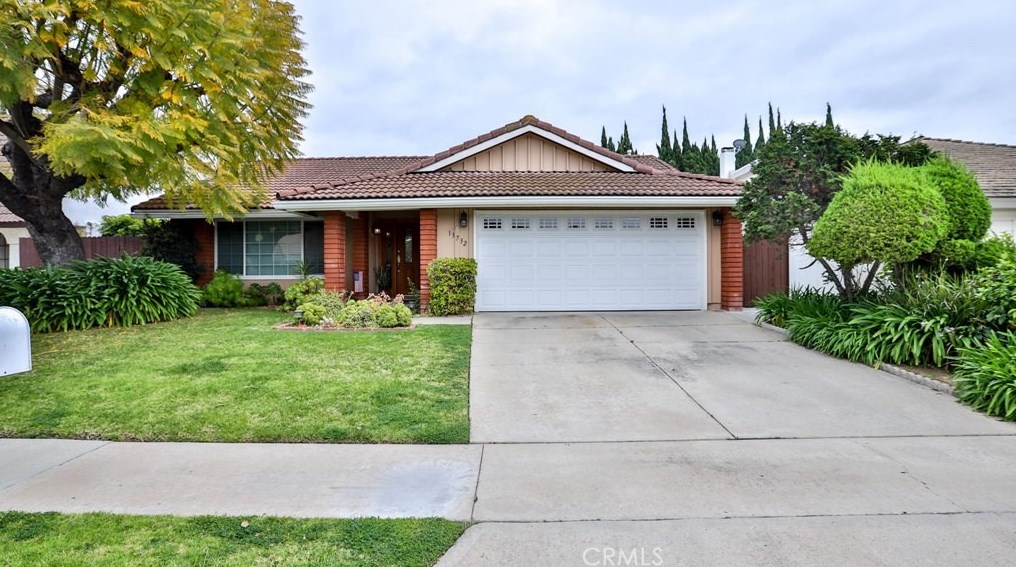 13732 Typee Way, Irvine CA  92620-3272 exterior
