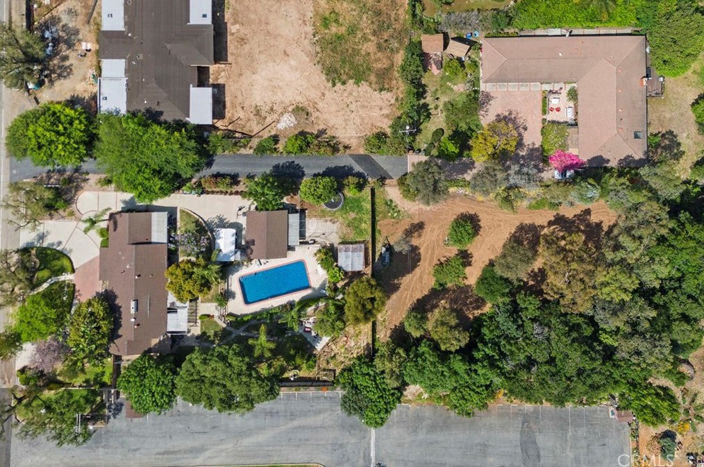 1201 Valencia Mesa Dr, Fullerton CA 92833-2219 exterior