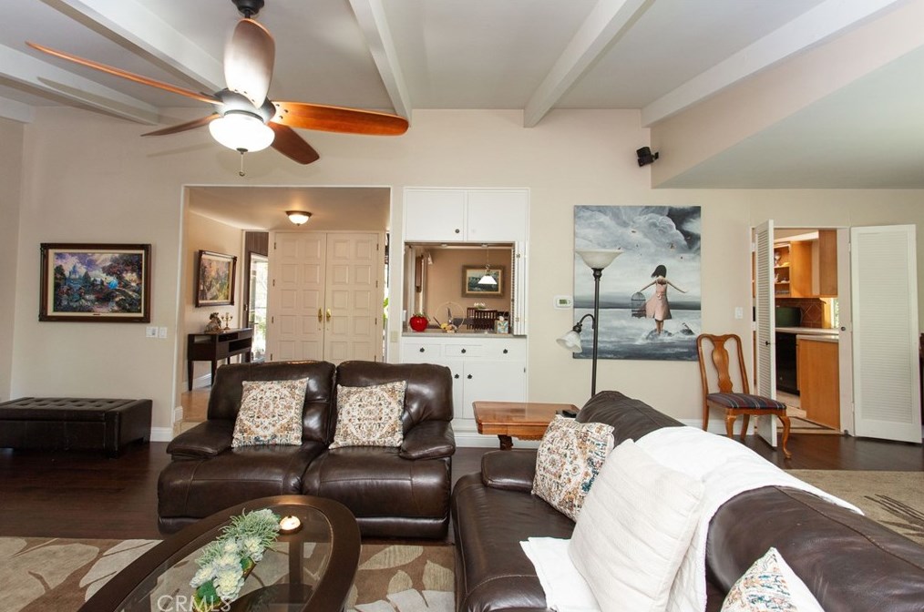 1201 Valencia Mesa Dr, Fullerton CA 92833-2219 exterior