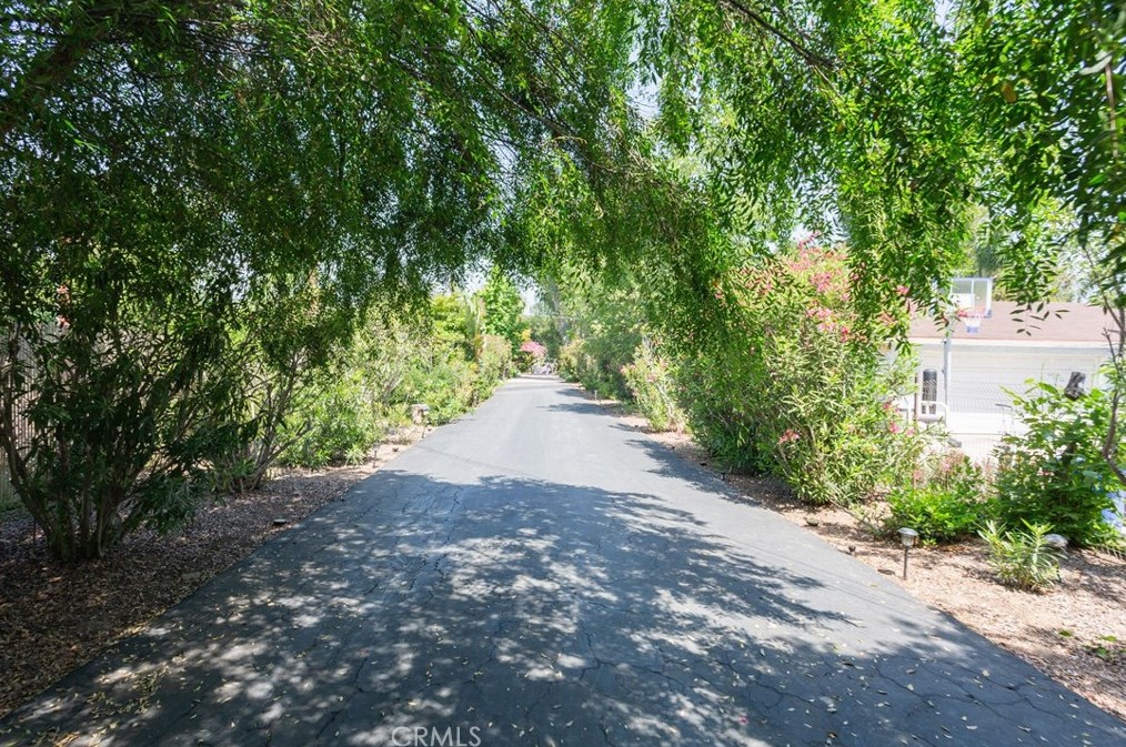 1201 Valencia Mesa Dr, Fullerton, CA 92833-2220