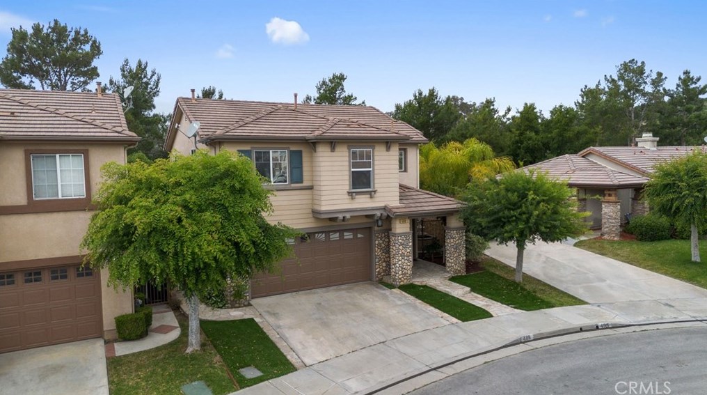 489 Hummingbird Dr, Brea, CA 92823-1016