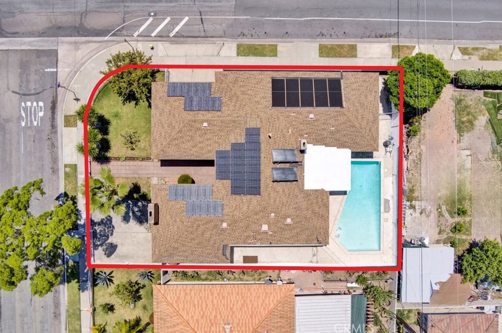 1345 Margate Pl, Anaheim CA  92805-6028 exterior