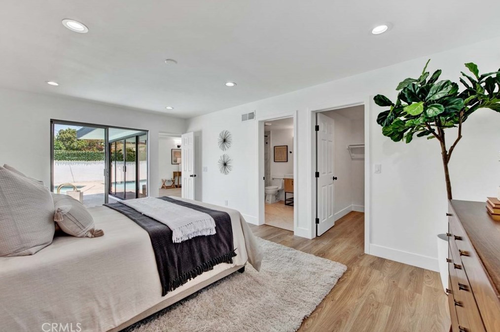 1345 Margate Pl, Anaheim CA  92805-6028 exterior