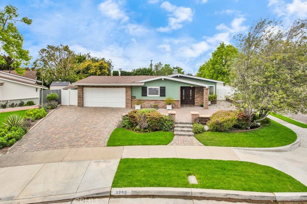 3249 Montana Ave, Costa Mesa, CA 92626