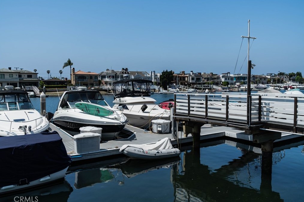 383 Bay Shore Ave #216, Long Beach, CA 90803