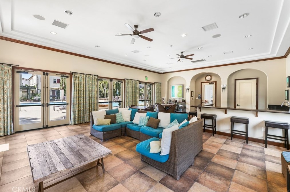 572 Melrose St, Anaheim CA  92805-4710 exterior