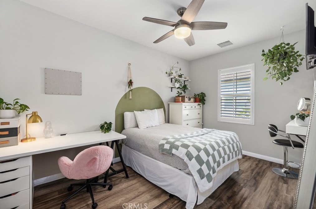 572 Melrose St, Anaheim CA  92805-4710 exterior