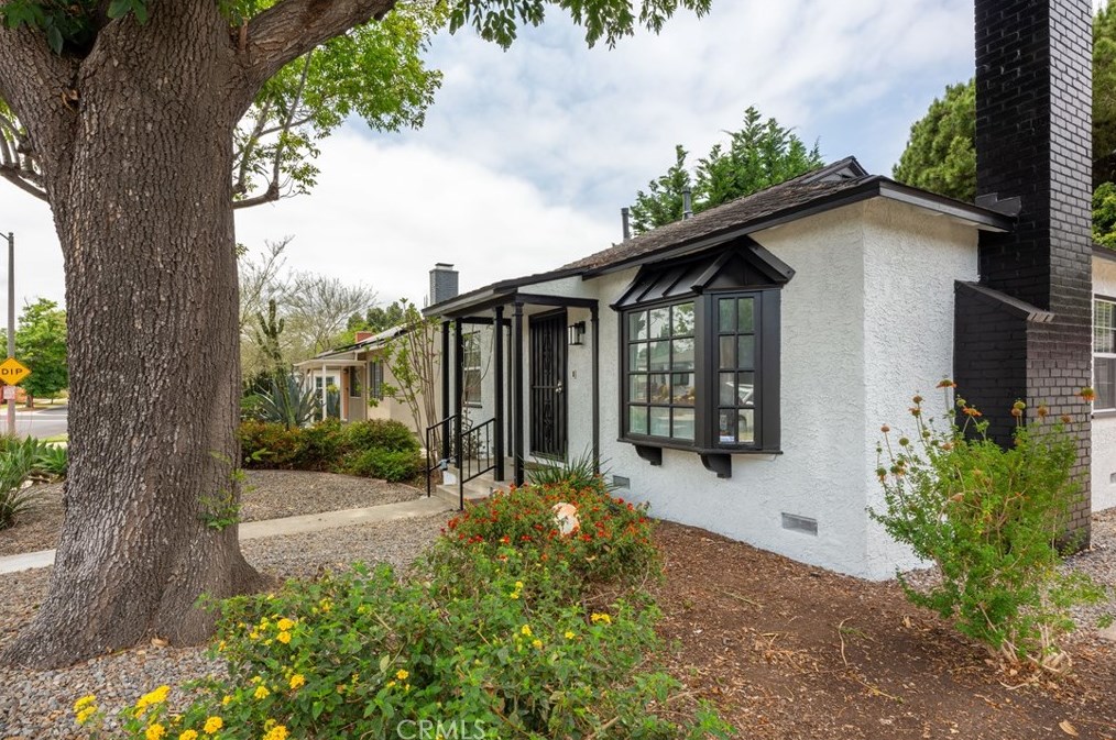 419 46th St, Long Beach CA  90807-1424 exterior