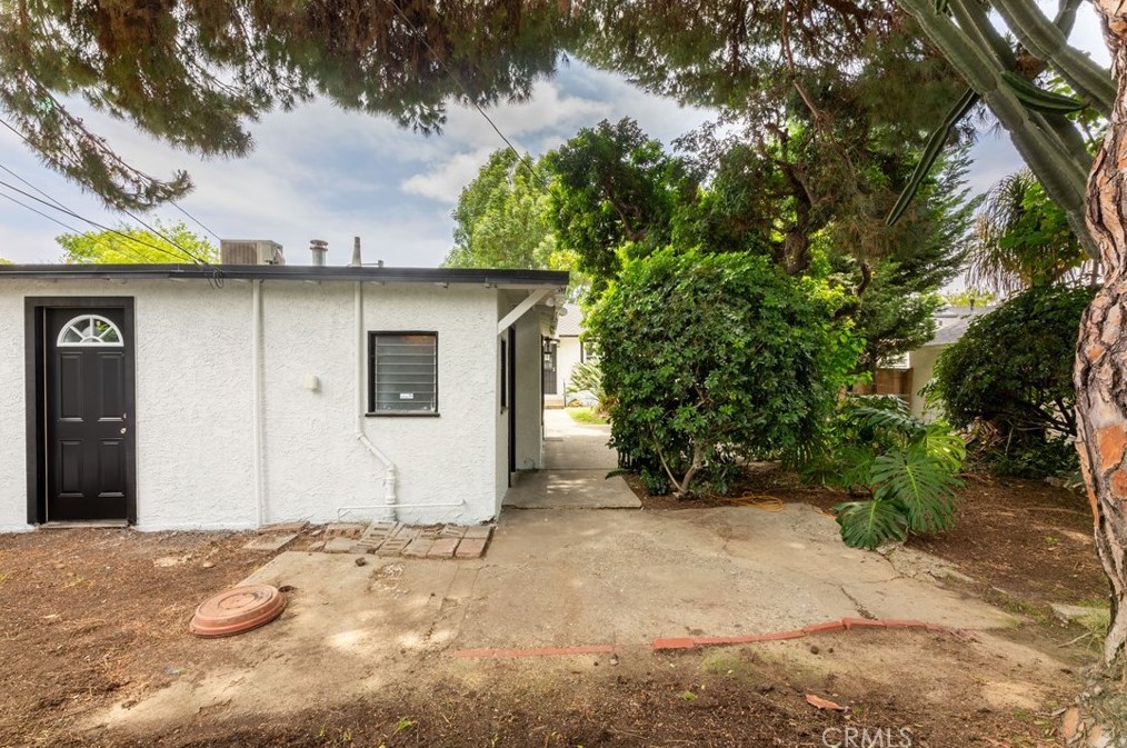 419 46 St, Long Beach CA  90807-1426 exterior