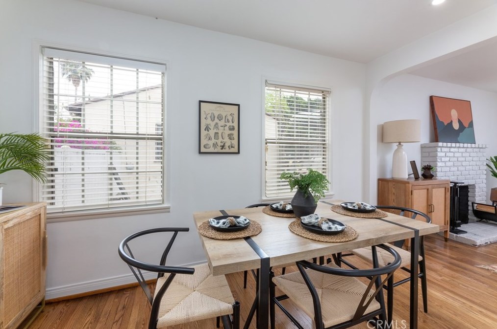 419 46 St, Long Beach CA  90807-1426 exterior