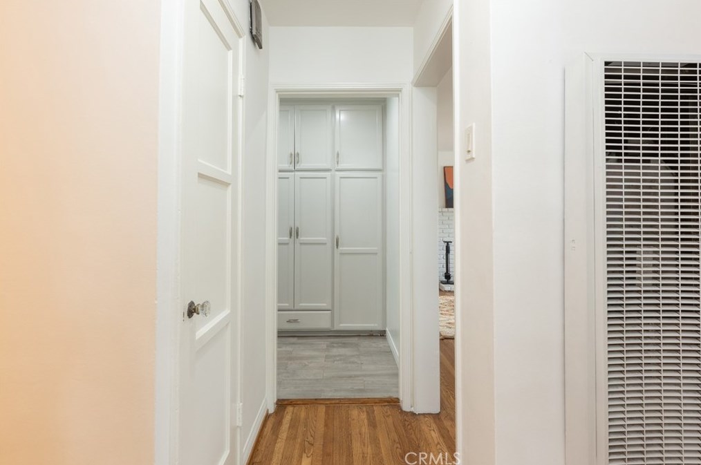 419 46 St, Long Beach CA  90807-1426 exterior