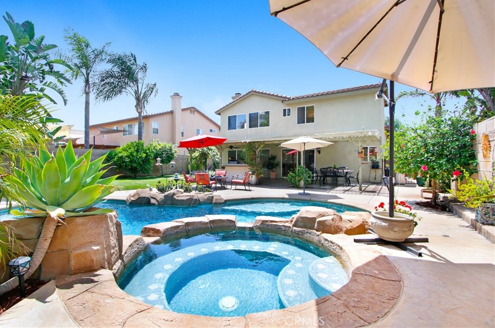 8900 Greenlawn St, Riverside CA  92508-2507 exterior
