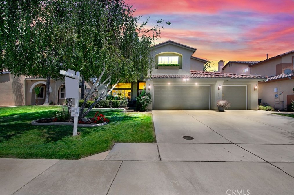 8900 Greenlawn St, Riverside, CA 92508-2507