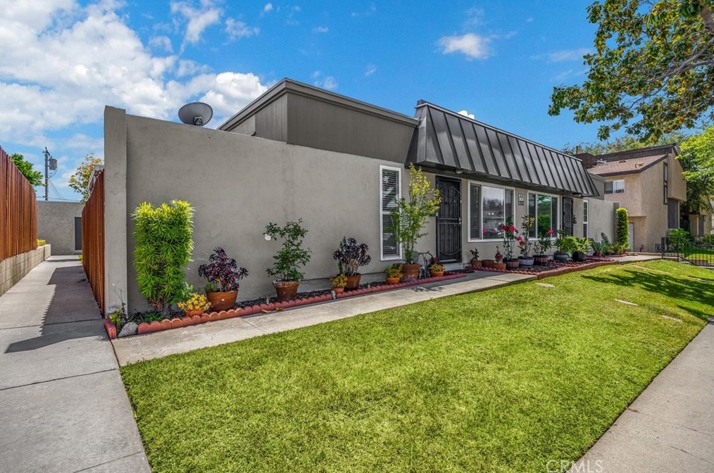 2630 Andover Ave #4b, Fullerton, CA 92831