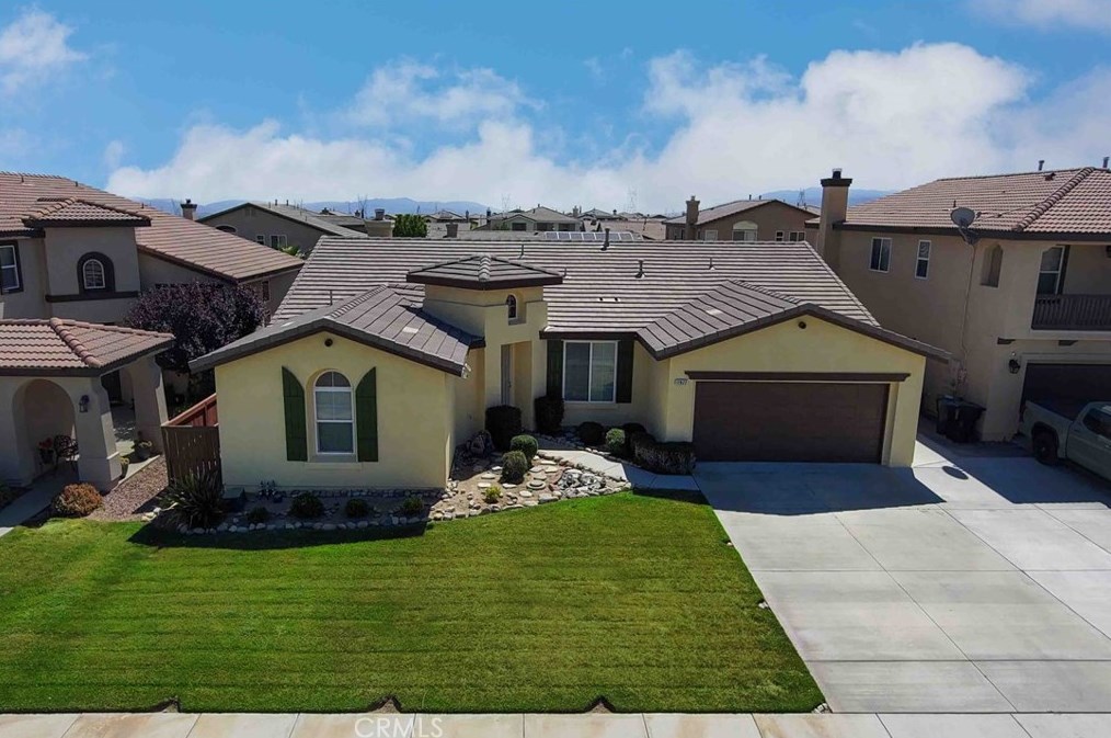 11977 Taylor Ct, Victorville, CA 92392-6840