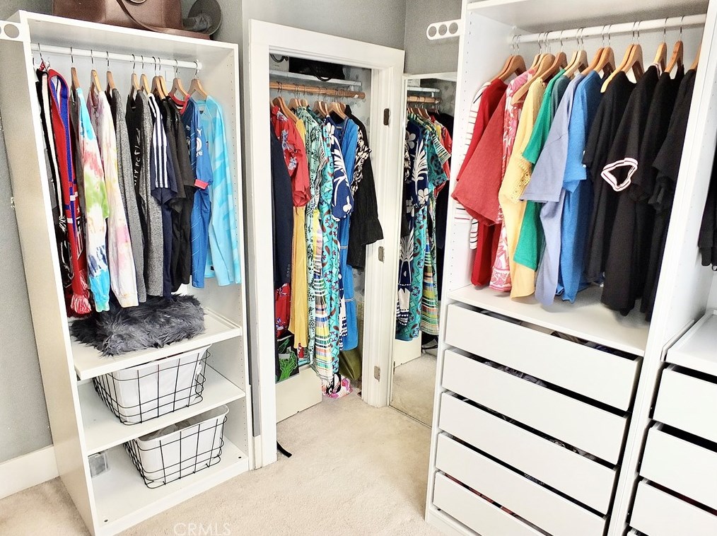 742 Toledo Walk, Long Beach CA  90813-4915 exterior