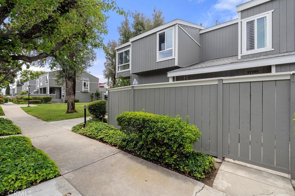 2730 W Segerstrom Ave #c, Santa Ana, CA 92704