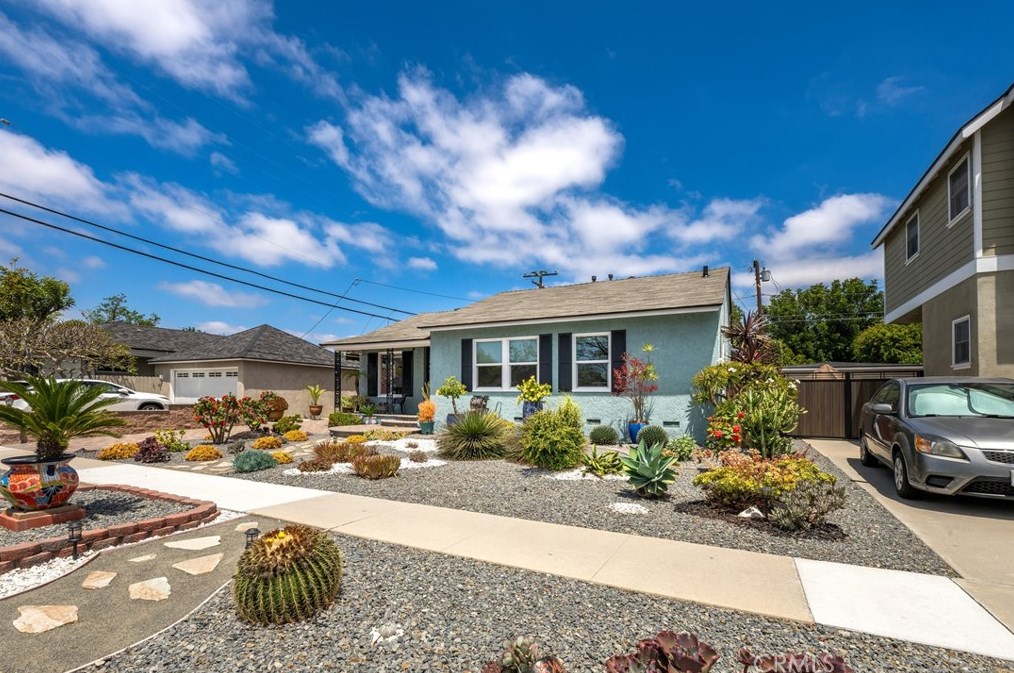 5717 Lanai St, Long Beach, CA 90808-3813