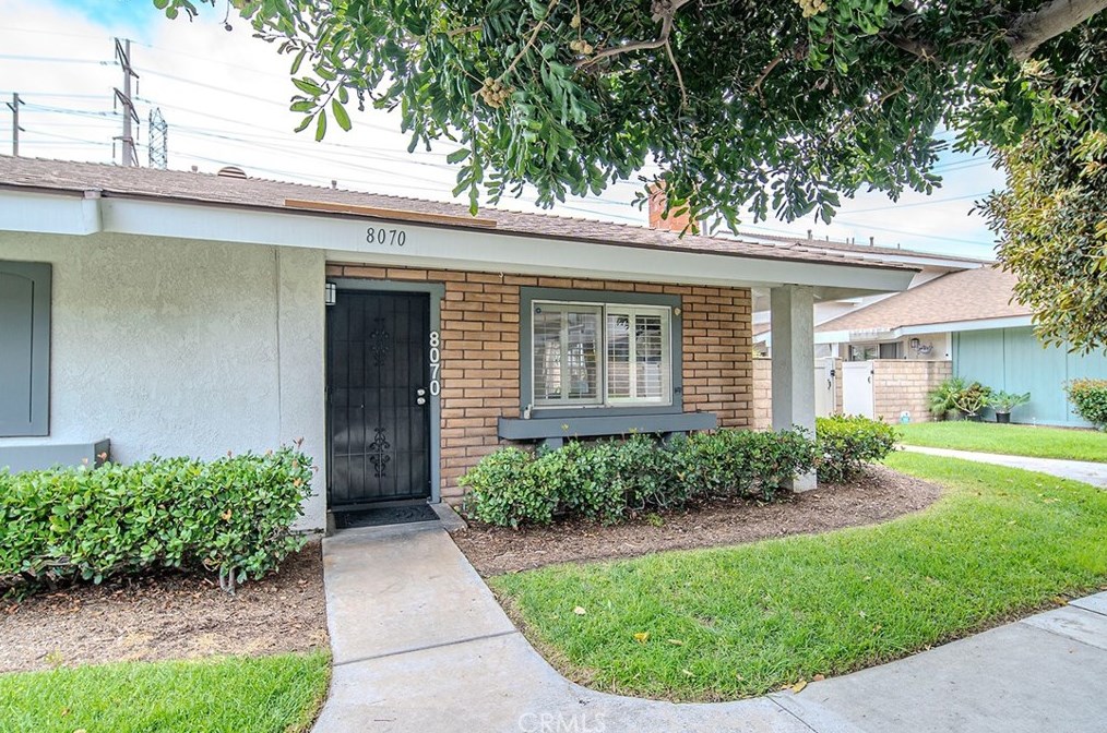 8070 Woodland Dr #29, Buena Park, CA 90620