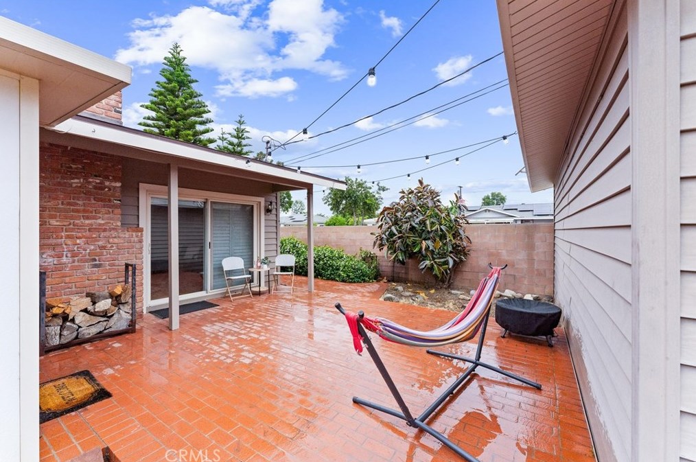 8224 Brunswick Ave, Riverside CA  92504-2408 exterior