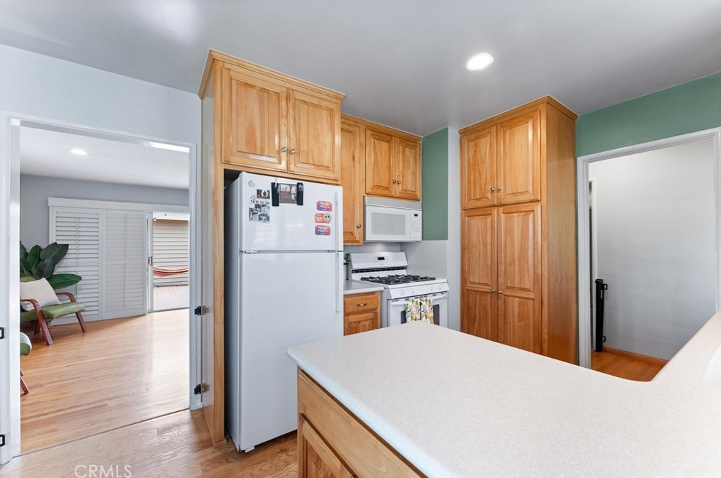 8224 Brunswick Ave, Riverside CA  92504-2408 exterior